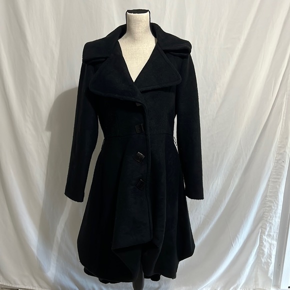 Samuel Dong Jackets & Blazers - Samuel Dong Size Medium Long Black Coat High Low Wool Jacket